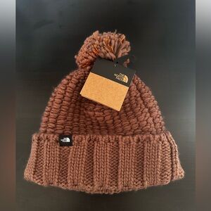 North Face Women’s Beanie w/ Pom